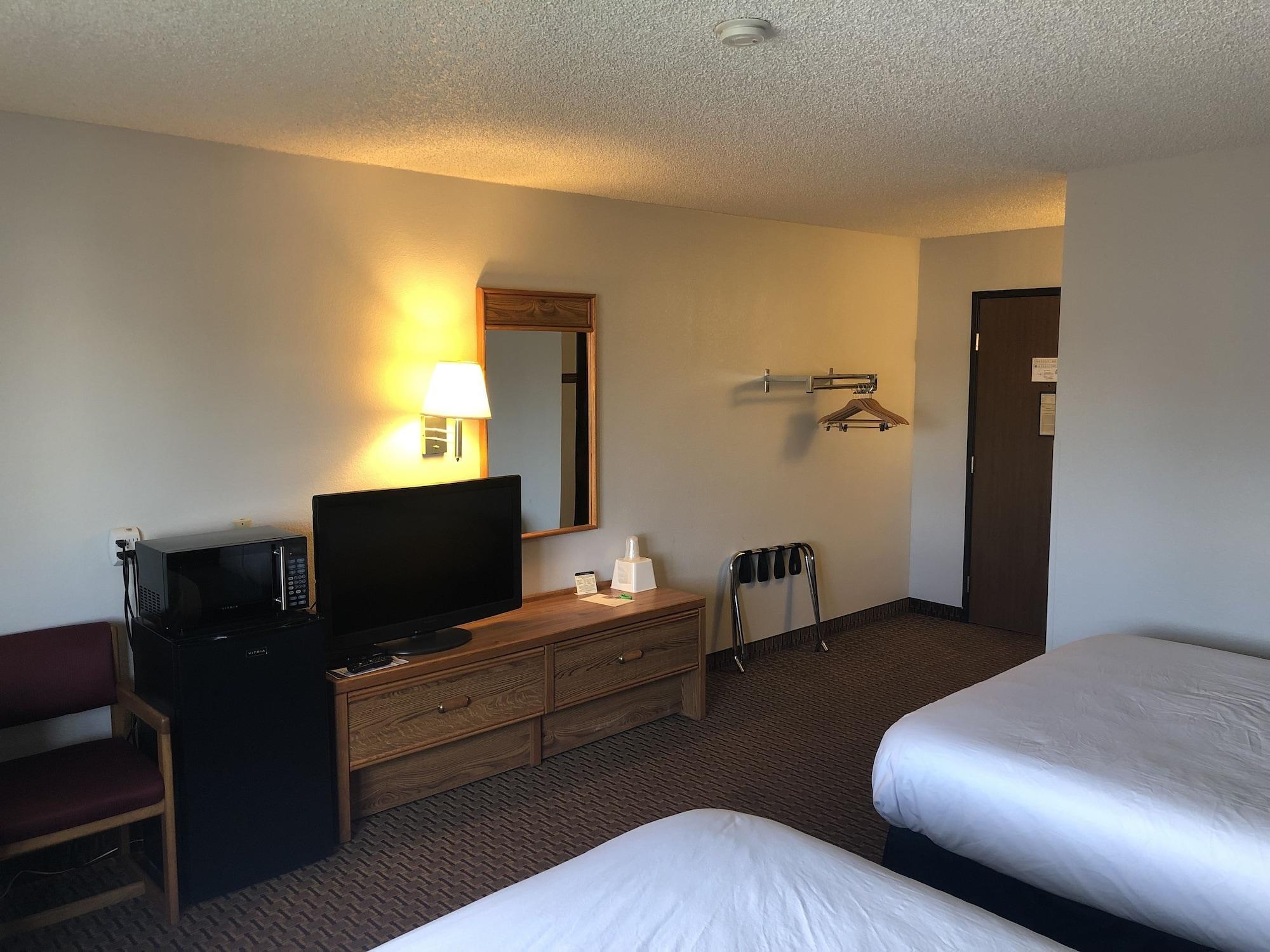 Oyo Hotel Glendive - Yellowstone River Extérieur photo